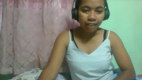 rinah856024 online show from February 5, 2026, 6:23 pm