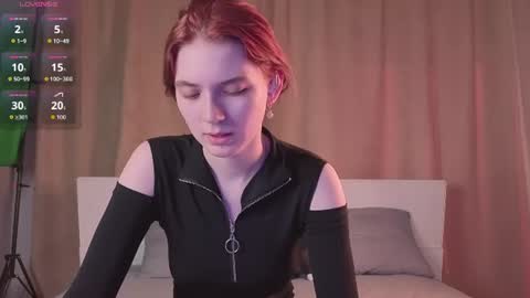 Mari  Rina online show from July 12, 2026, 12:18 pm