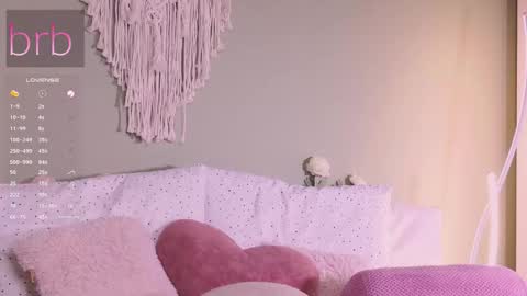 Rina online show from October 14, 2025, 6:58 am