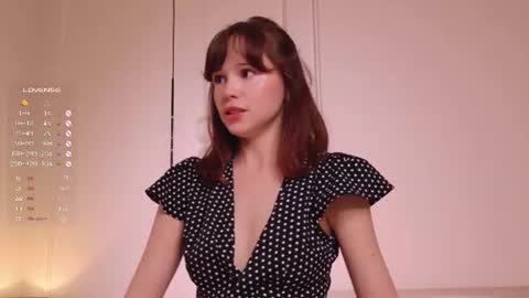 Rina online show from July 4, 2026, 6:52 am