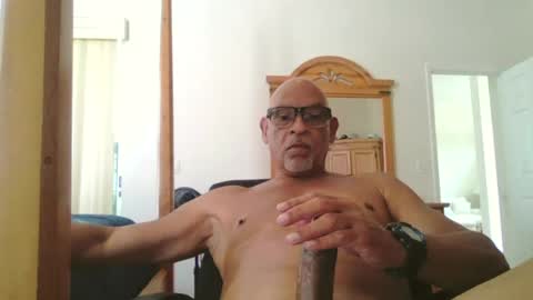 Snapshot of rionel chatting on July 28, 2026, 6:20 pm RioNel online show from July 28, 2026, 6:20 pm