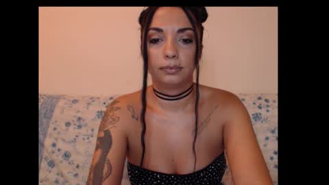 Snapshot of riri_mojo_92 chatting on October 13, 2025, 8:20 pm riri_mojo_92 online show from October 13, 2025, 8:20 pm