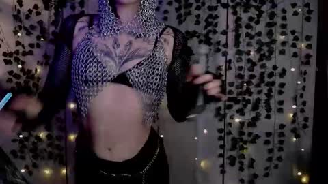 risha_laass online show from April 17, 2026, 8:34 pm