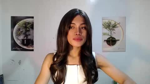 rivaxox1 online show from May 19, 2026, 1:56 am