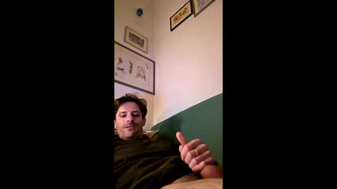 Snapshot of rizzo1980682473 chatting on April 25, 2026, 11:46 pm rizzo1980682473 online show from April 25, 2026, 11:46 pm
