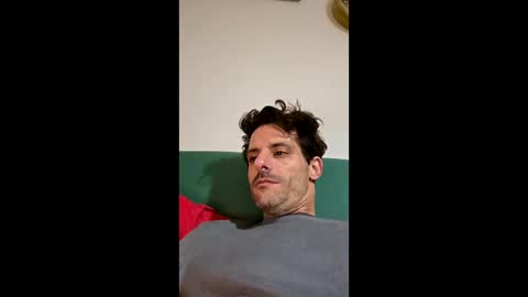 Snapshot of rizzo1980682473 chatting on May 8, 2026, 6:57 pm rizzo1980682473 online show from May 8, 2026, 6:57 pm
