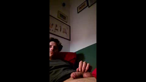 Snapshot of rizzo1980682473 chatting on May 17, 2026, 10:39 pm rizzo1980682473 online show from May 17, 2026, 10:39 pm