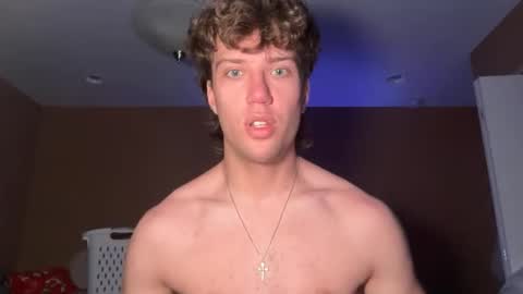 rjbrown03 online show from April 8, 2026, 12:32 am