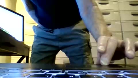 Snapshot of rlcock1 chatting on October 28, 2025, 9:02 am rlcock1 online show from October 28, 2025, 9:02 am