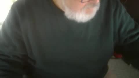 Snapshot of rndmronnie chatting on December 28, 2024, 6:18 pm Ron Rodan online show from December 28, 2024, 6:18 pm