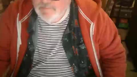 Snapshot of rndmronnie chatting on February 25, 2025, 1:41 am Ron Rodan online show from February 25, 2025, 1:41 am