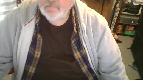 Snapshot of rndmronnie chatting on March 10, 2025, 9:51 pm Ron Rodan online show from March 10, 2025, 9:51 pm