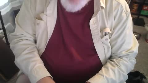 Snapshot of rndmronnie chatting on September 9, 2025, 5:45 pm Ron Rodan online show from September 9, 2025, 5:45 pm