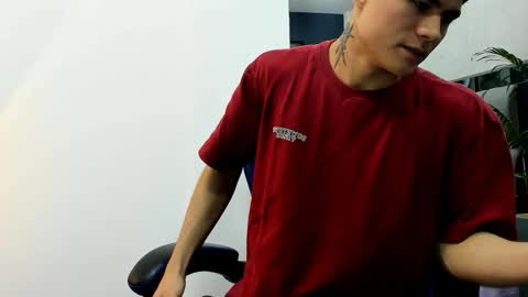 Roan Birkin online show from September 28, 2025, 7:41 pm