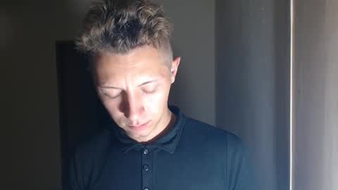 RoastingCorn online show from November 10, 2025, 6:56 am