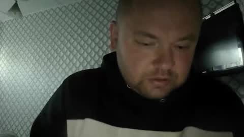 Snapshot of rob18997 chatting on February 14, 2026, 2:36 pm rob18997 online show from February 14, 2026, 2:36 pm