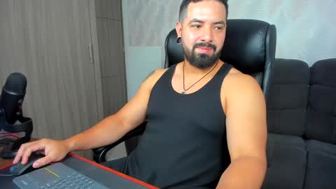Snapshot of robby_k chatting on January 20, 2025, 7:36 am Robby online show from January 20, 2025, 7:36 am