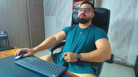 Robby online show from November 6, 2025, 11:48 pm