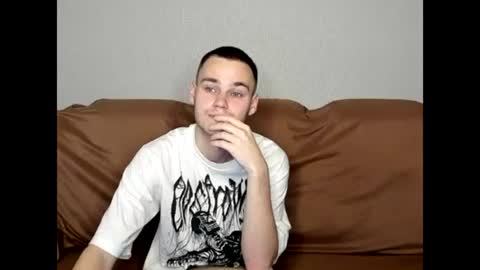 Snapshot of robert10211 chatting on November 1, 2025, 8:55 pm robert10211 online show from November 1, 2025, 8:55 pm