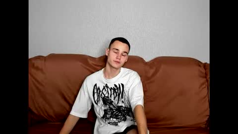 Snapshot of robert10211 chatting on November 5, 2025, 4:56 am robert10211 online show from November 5, 2025, 4:56 am