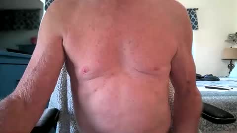 robert online show from October 8, 2025, 9:34 pm