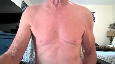 robert online show from October 22, 2025, 8:08 pm