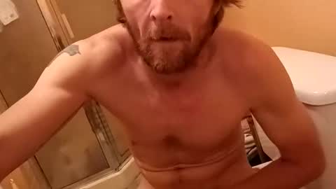 roberthaskins26 online show from May 24, 2026, 11:32 pm