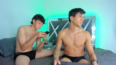 Snapshot of robertmiller21 chatting on February 21, 2026, 6:42 pm Robert Miller And Mael Thompson online show from February 21, 2026, 6:42 pm