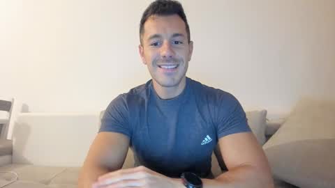 roberto4ever online show from February 6, 2026, 4:50 am