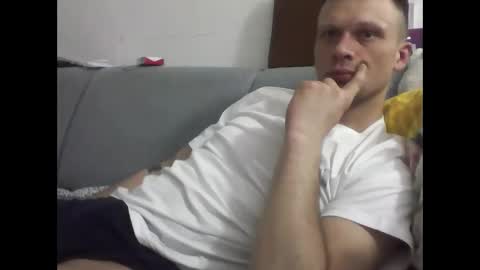 Snapshot of robertxxxpo chatting on January 9, 2025, 11:45 pm Zenek online show from January 9, 2025, 11:45 pm