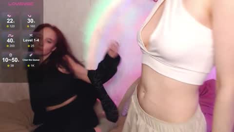 Snapshot of robin_yours chatting on October 25, 2025, 3:07 pm Robin your online show from October 25, 2025, 3:07 pm