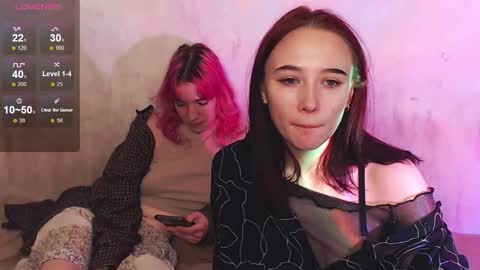 Snapshot of robin_yours chatting on October 27, 2025, 1:48 pm Robin your online show from October 27, 2025, 1:48 pm