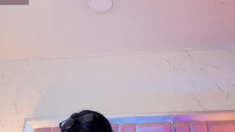 robin D online show from April 18, 2026, 7:07 pm