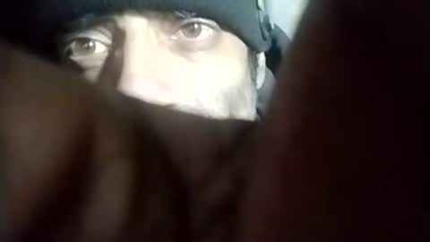 R online show from December 23, 2025, 8:34 am