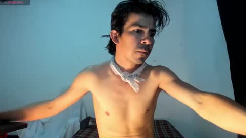 Snapshot of robindominique chatting on June 26, 2026, 11:53 pm Robin online show from June 26, 2026, 11:53 pm