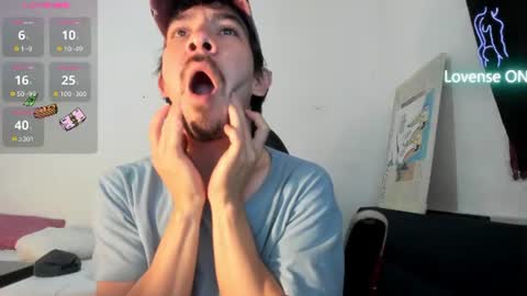 Snapshot of robindominique chatting on July 23, 2026, 1:58 am Robin online show from July 23, 2026, 1:58 am