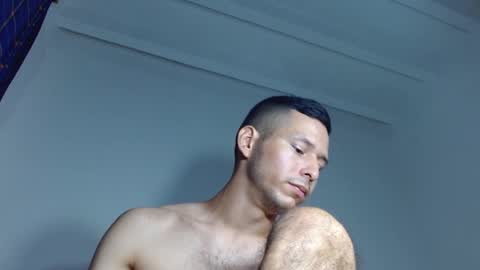 Snapshot of robinhotsexy chatting on January 24, 2025, 9:17 am robinhotsexy online show from January 24, 2025, 9:17 am