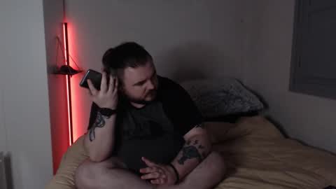 Snapshot of robinmyself chatting on November 23, 2025, 10:42 pm Robin online show from November 23, 2025, 10:42 pm