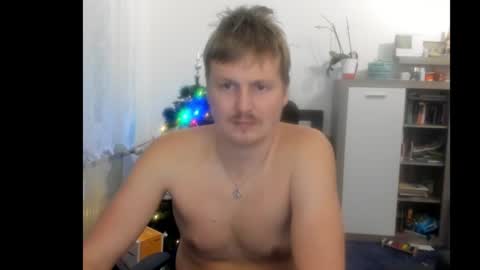 Snapshot of robirt5 chatting on December 29, 2024, 6:38 pm Bob online show from December 29, 2024, 6:38 pm