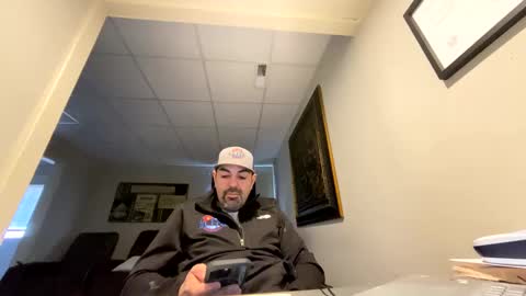 roblatino12 online show from December 20, 2024, 5:18 pm