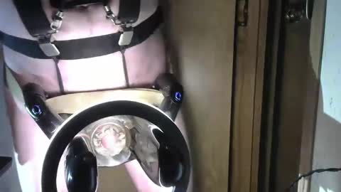 Robodickmilker online show from January 31, 2025, 11:45 pm