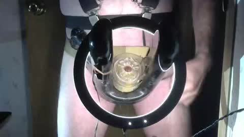 Robodickmilker online show from October 16, 2025, 1:50 am