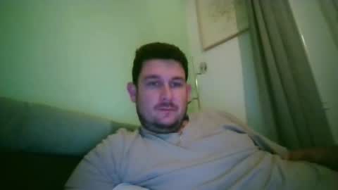 Snapshot of robtheman94 chatting on October 13, 2025, 9:04 pm Robin online show from October 13, 2025, 9:04 pm