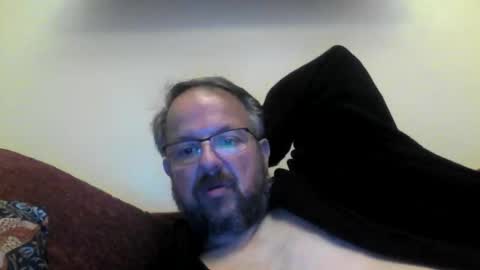 Snapshot of robx32 chatting on October 2, 2025, 4:19 am Rob online show from October 2, 2025, 4:19 am