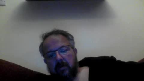Snapshot of robx32 chatting on October 5, 2025, 9:24 pm Rob online show from October 5, 2025, 9:24 pm