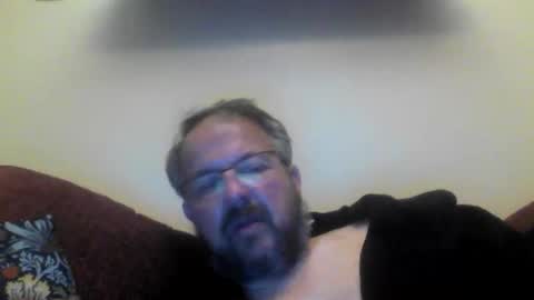 Snapshot of robx32 chatting on October 6, 2025, 9:23 pm Rob online show from October 6, 2025, 9:23 pm