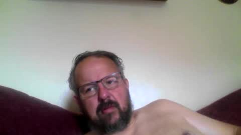 Snapshot of robx32 chatting on October 7, 2025, 11:07 am Rob online show from October 7, 2025, 11:07 am