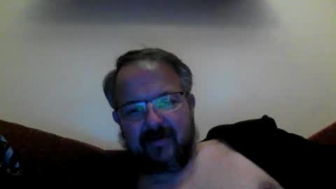 Snapshot of robx32 chatting on October 9, 2025, 9:46 pm Rob online show from October 9, 2025, 9:46 pm