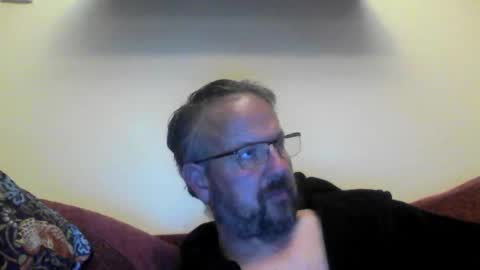 Snapshot of robx32 chatting on October 13, 2025, 8:09 pm Rob online show from October 13, 2025, 8:09 pm