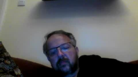 Snapshot of robx32 chatting on November 8, 2025, 11:36 pm Rob online show from November 8, 2025, 11:36 pm
